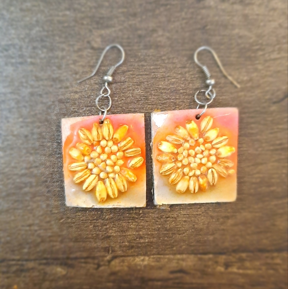 SOLDHandmade earrings w real seeds